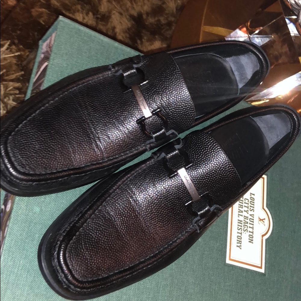 Salvatore Ferragamo shoes size 7